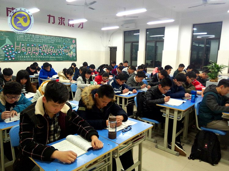 与时俱进抓创建 文明之花香满园(图9)