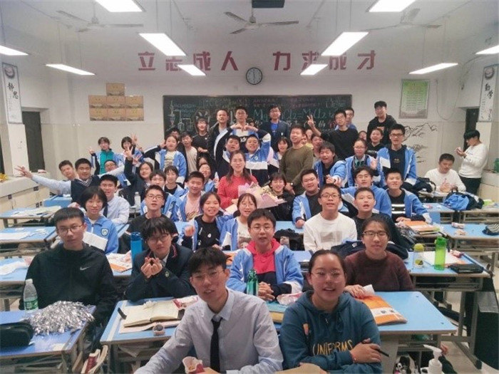 致敬梦想引路人，高一年级在行动(图8)