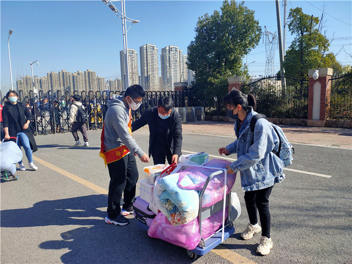 团委:七中学子一家亲,志愿服务正暖心(图8)