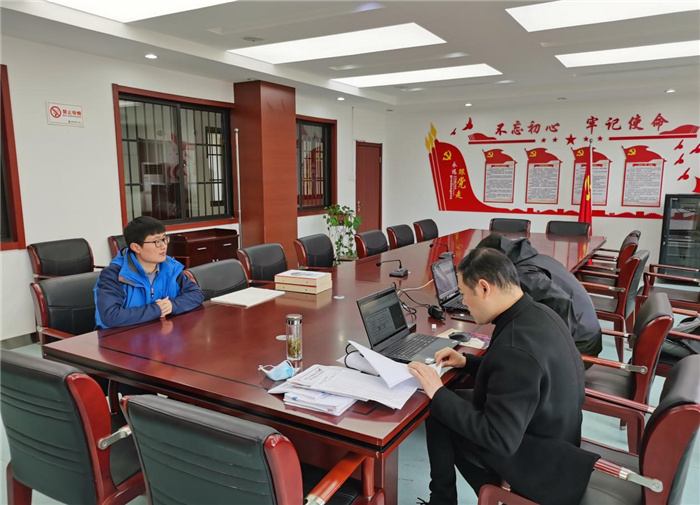 政教处：合肥市学生资助年度绩效考核小组来校检查工作(图2)