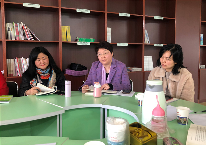 学生发展指导中心：参与读书与分享，家校共进促成长(图1)