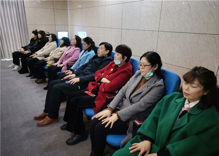 生活部:“缓解压力 放飞心灵”用音乐感受生活之美(图3)
