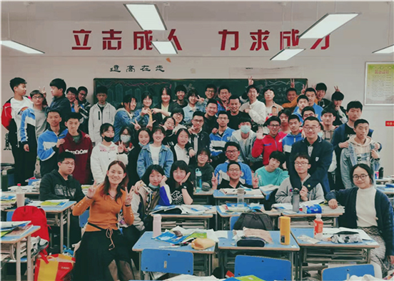 教务处：学生的进步是老师最大的安慰(图5)