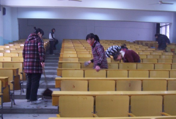2011年luck18平台志愿者活动2(图1)