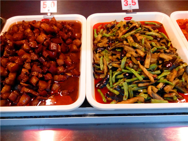 打造“阳光厨房”,办师生满意食堂(图6)