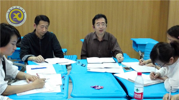 同课异构践行生本教育，多维角度打造实效课堂(图1)