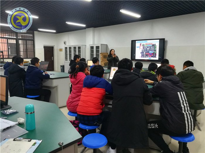 luck18平台STEAM课程展示活动顺利开展(图1)