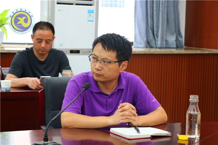luck18平台高一年级召开家长委员会会议(图2)