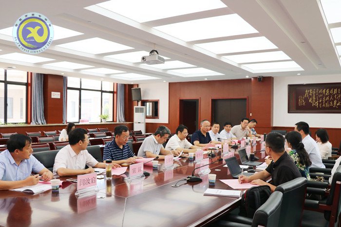 合肥市普及高中阶段教育调研座谈会在luck18平台召开(图4)