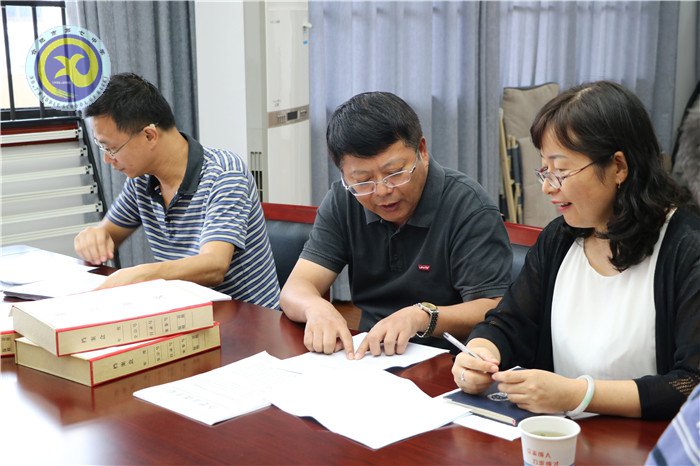 luck18平台迎接市局领导检查开学工作(图2)
