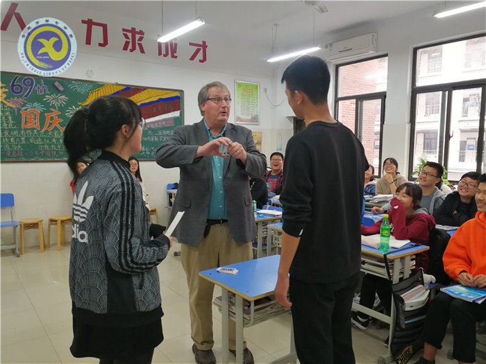 故友重逢游新校，名师东来送真经(图5)