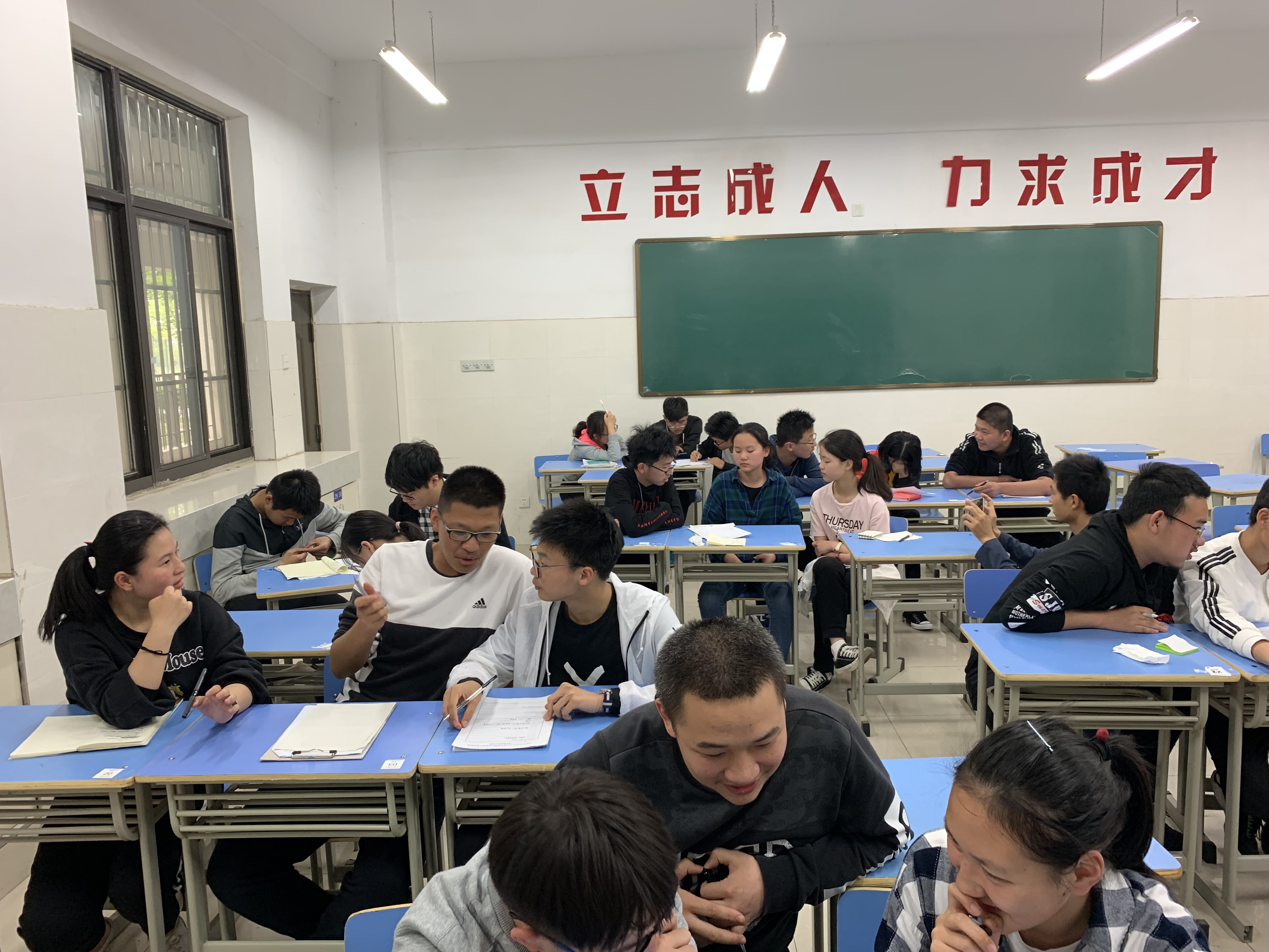 倾听学生心声  助力学生成长(图3)