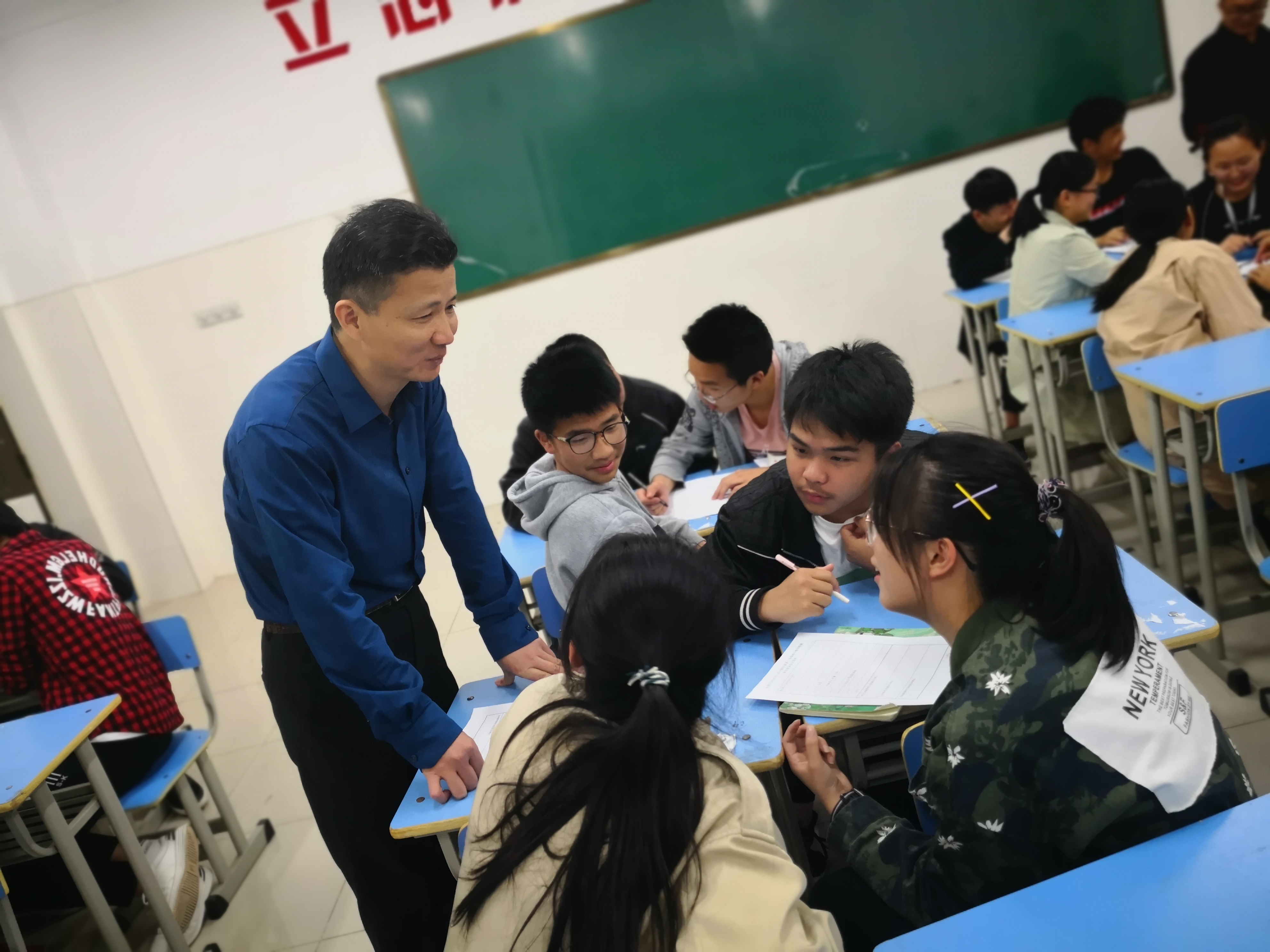 倾听学生心声  助力学生成长(图2)