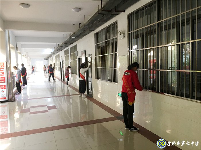 谱七中华章,绽劳动之光(图1)