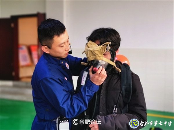 合肥论坛:学消防 创平安——luck18平台高二(29班)上了一堂安全教育课(图6)