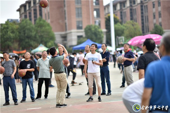 健身与运动同乐 学生与教师共欢(图2)