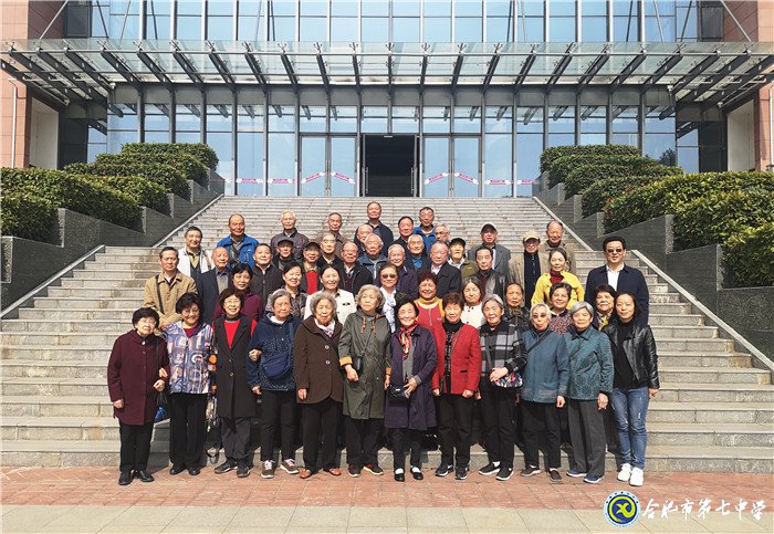 共同祝寿传敬老风尚  共庆佳节享退休生活(图7)