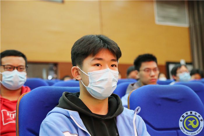 铭记光辉历程，肩负时代使命(图3)