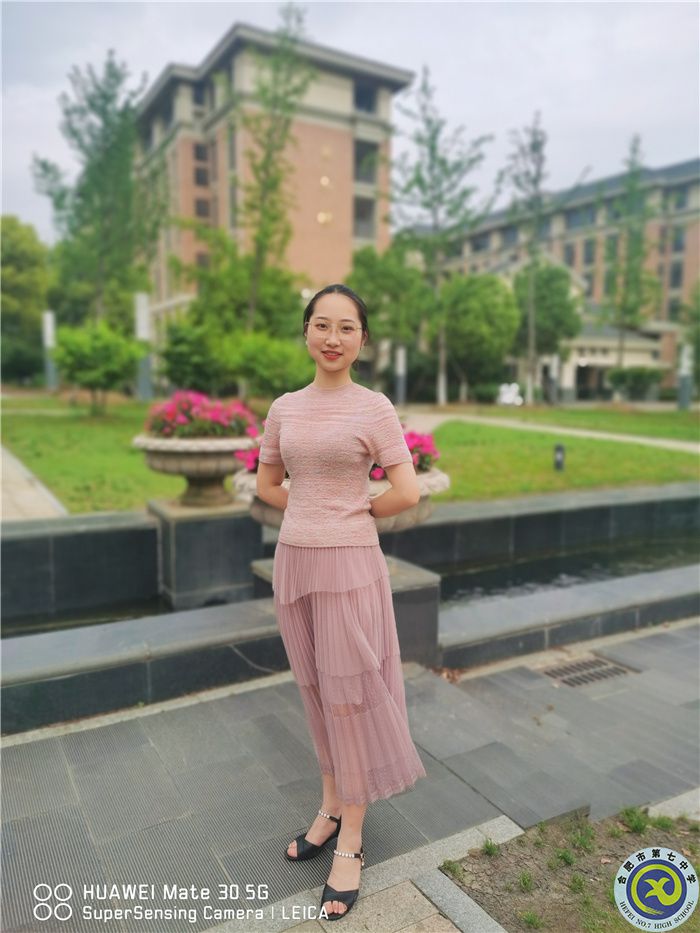 周涛.jpg 周涛.jpg