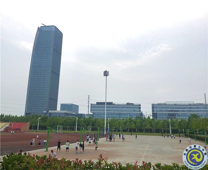 杨可盈 青春汗水.jpg 杨可盈 青春汗水.jpg