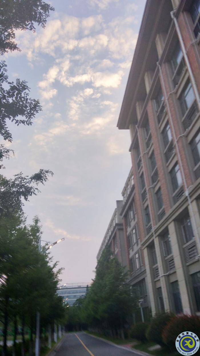 秦宜远 七中一角.png 秦宜远 七中一角.png