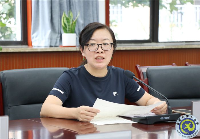 唐主任.jpg 唐主任.jpg