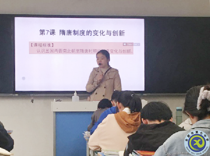 刘婷.png 刘婷.png