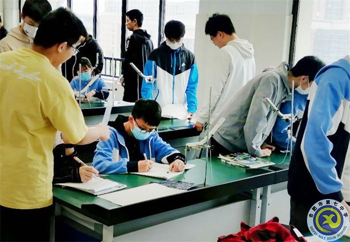 走进物理实验 感悟理学新知(图4) 走进物理实验 感悟理学新知(图4)