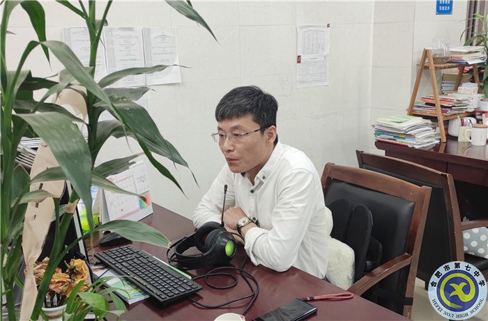 张正安主任.jpg 张正安主任.jpg