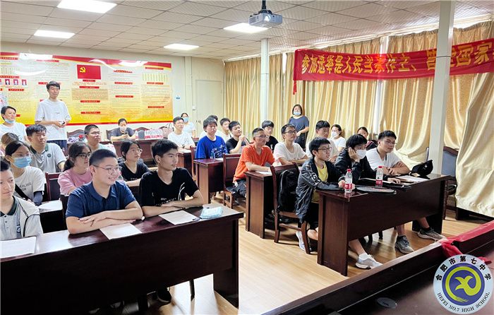 六班学子志愿忙,争为社区添风采(图5) 六班学子志愿忙,争为社区添风采(图5)