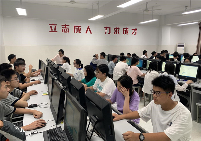 luck18平台开展高一新生心理普查工作(图1) luck18平台开展高一新生心理普查工作(图1)