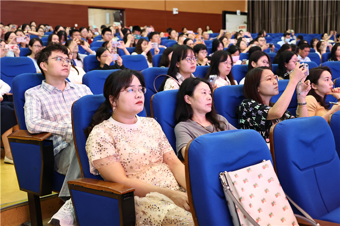 2023年合肥市高中英语新课程教学研讨活动在luck18平台成功举行(图7)