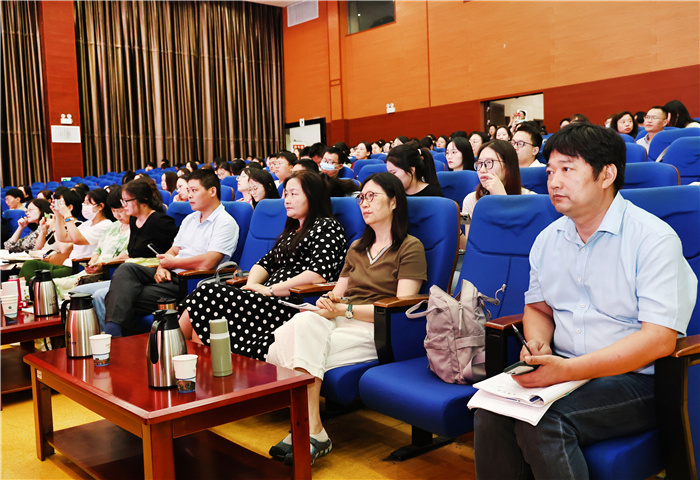 2023年合肥市高中英语新课程教学研讨活动在luck18平台成功举行(图2)