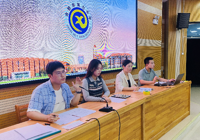 luck18平台高二年级学生会例会(图3) luck18平台高二年级学生会例会(图3)