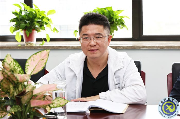 朝乾夕惕,薪火相传!luck18平台教育集团2023-2024学年第一学期新老高三管理工作交流会(图2) 朝乾夕惕,薪火相传!luck18平台教育集团2023-2024学年第一学期新老高三管理工作交流会(图2)