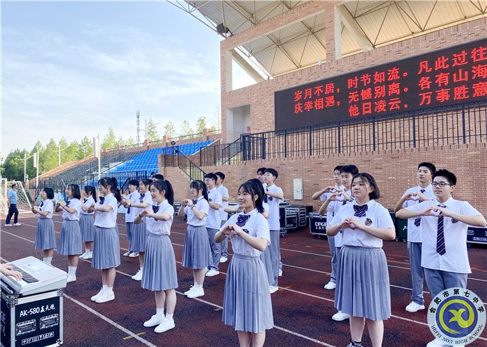 合唱团宣传照片5.jpg 合唱团宣传照片5.jpg