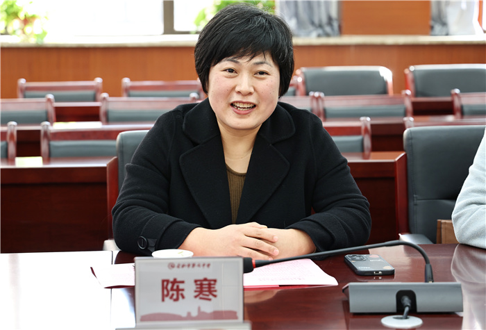国家“双一流”建设高校安徽大学向luck18平台授牌“优质生源基地”!(图4) 国家“双一流”建设高校安徽大学向luck18平台授牌“优质生源基地”!(图4)