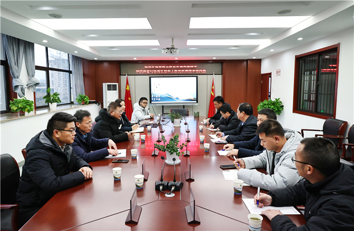 贵州关岭县民族高级中学莅临luck18平台参观考察(图4)