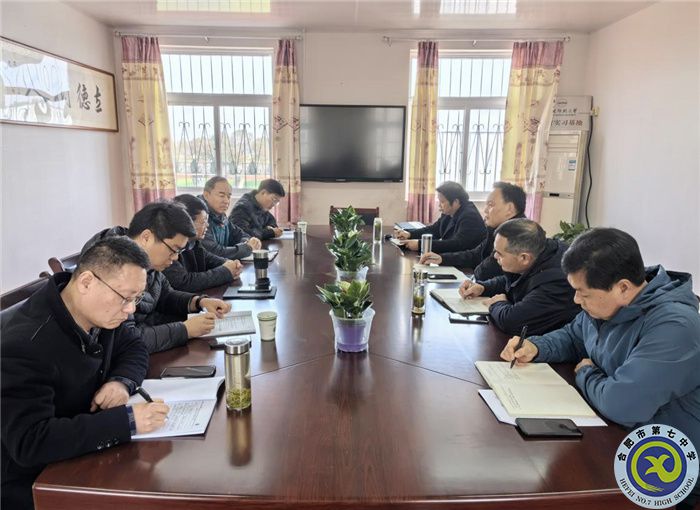 选派干部赴泥河中学1.jpg 选派干部赴泥河中学1.jpg