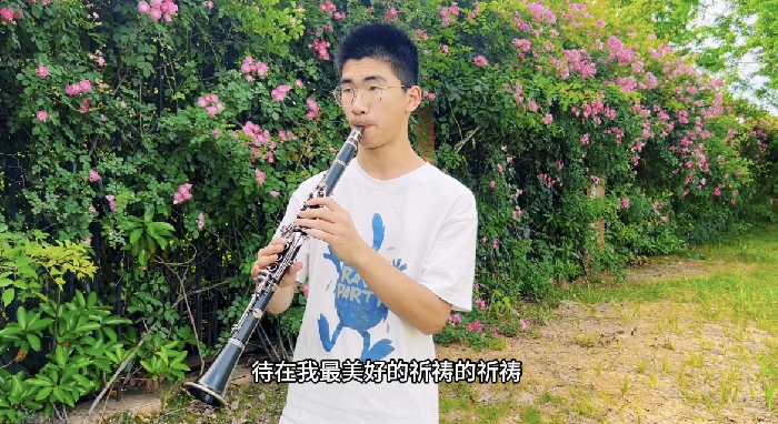 luck18平台高一年级母亲节献礼(图3)