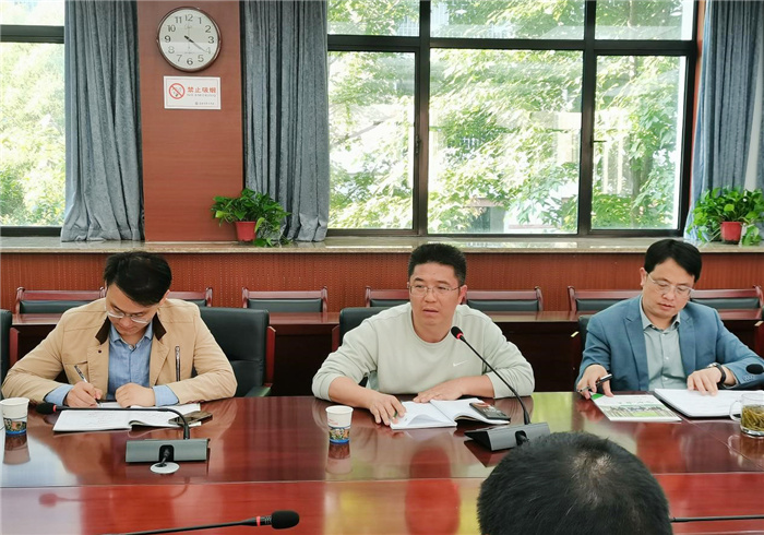 图5:教务处主任童有彩发言.jpg 图5:教务处主任童有彩发言.jpg