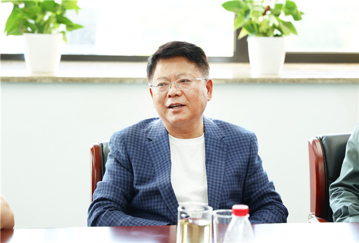 luck18平台托管帮扶泥河中学阶段工作总结会顺利举行(图2)