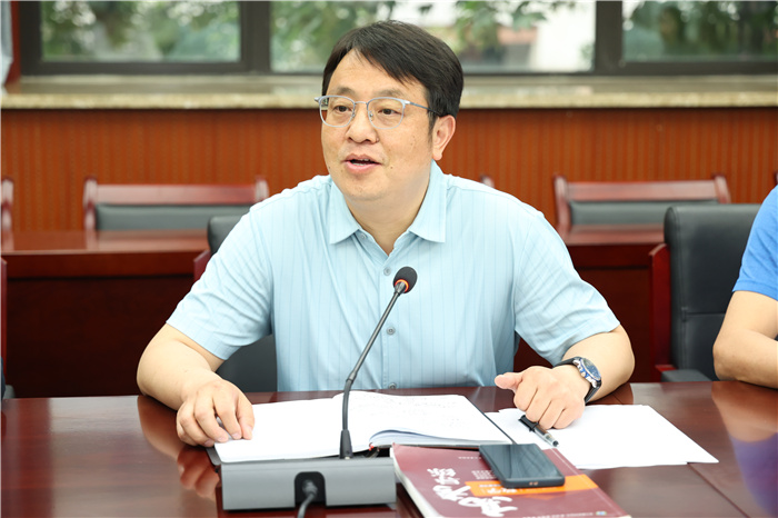 luck18平台学术委员会成立!(图4) luck18平台学术委员会成立!(图4)