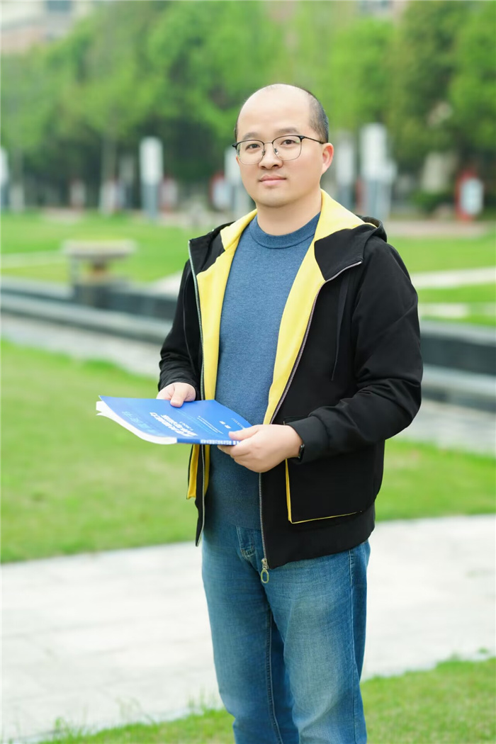 孙涛.jpg