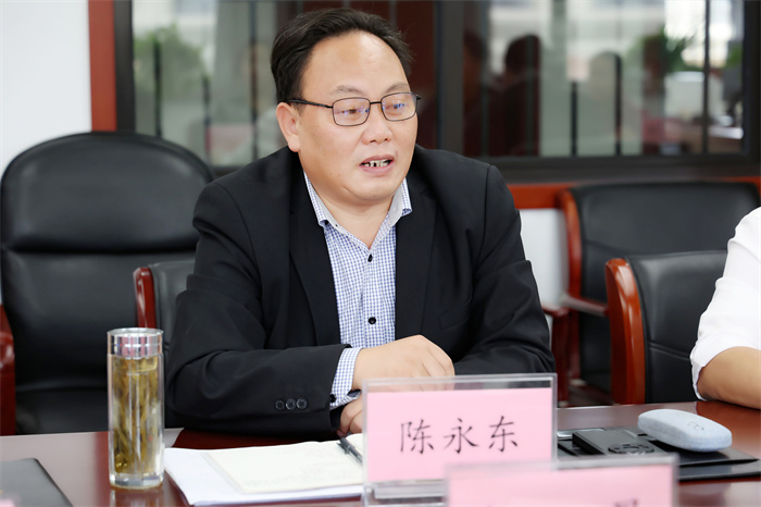 luck18平台托管帮扶庐江泥河中学交流研讨会顺利举行(图3) luck18平台托管帮扶庐江泥河中学交流研讨会顺利举行(图3)
