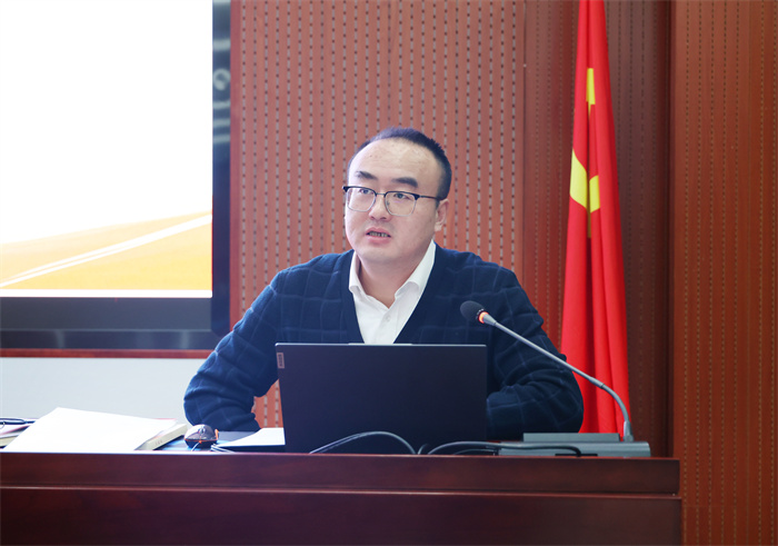 luck18平台召开2024年度第四季度全体党员大会(图7) luck18平台召开2024年度第四季度全体党员大会(图7)