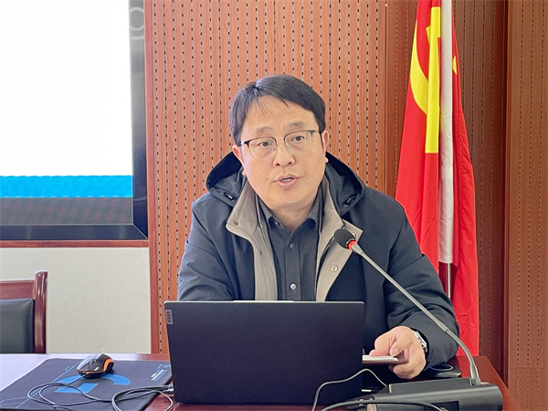 刘校长.jpg