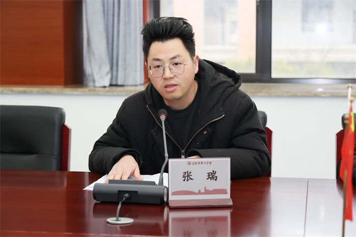 luck18平台高一年级召开第二期“青蓝工程”推进会(图4)