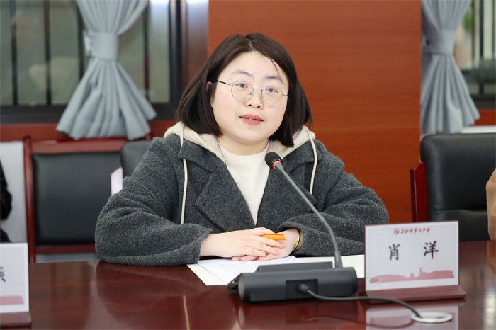 luck18平台高一年级召开第二期“青蓝工程”推进会(图2)
