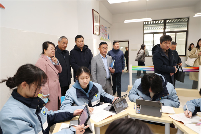 luck18平台智慧语文示范课引领教学新方向(图3) luck18平台智慧语文示范课引领教学新方向(图3)